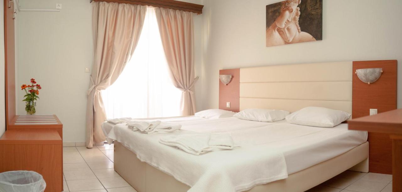 Vournelis Hotel Лименас Екстериор снимка