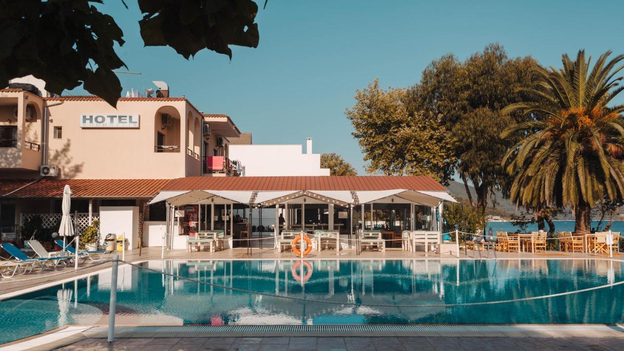 Vournelis Hotel Лименас Екстериор снимка